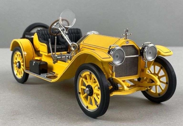 Franklin Mint Stutz Bearcat 1915 DieCast Model (4354)